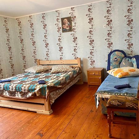 ホテル Medova Hata Verkhnyaya Rozhanka 部屋 写真